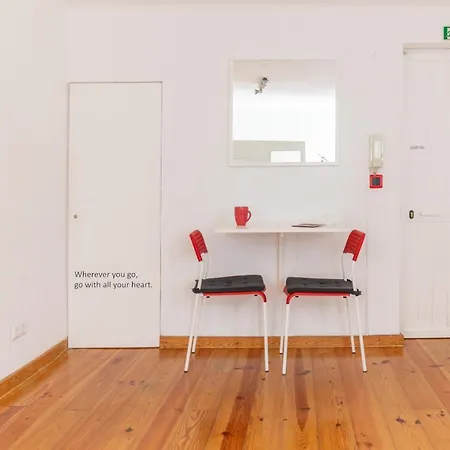 In The Heart Of Alfama! Super Central! Apartman
